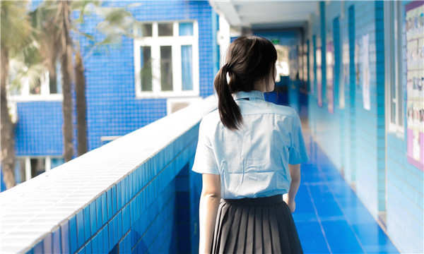 通道如何找到一个可以帮助我生孩子的女人？